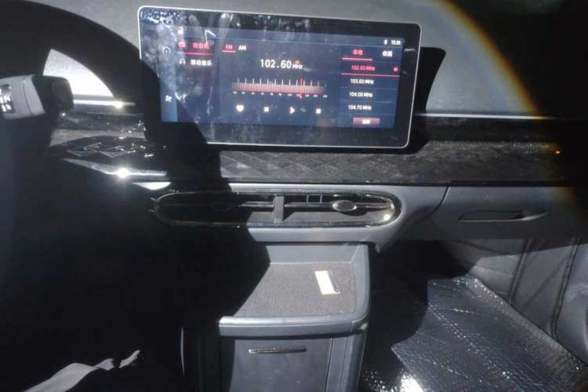 Used JAC Yiwei 3 2024 Zhi'ai Edition 330km Lite Audio And AC Panel