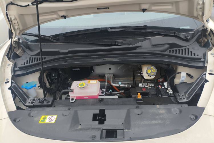 Used JAC Yiwei 3 2024 Beloved Edition 330km Air+ Engine Bay