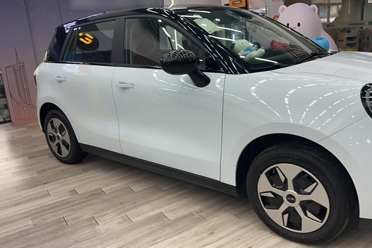 Used JAC Yiwei 3 2024 Beloved Edition 330km Air+ Exterior 2