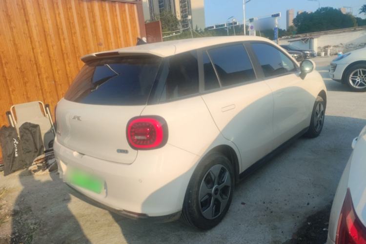 Used JAC Yiwei 3 2024 Zhi'ai Edition 330km Lite Exterior 3