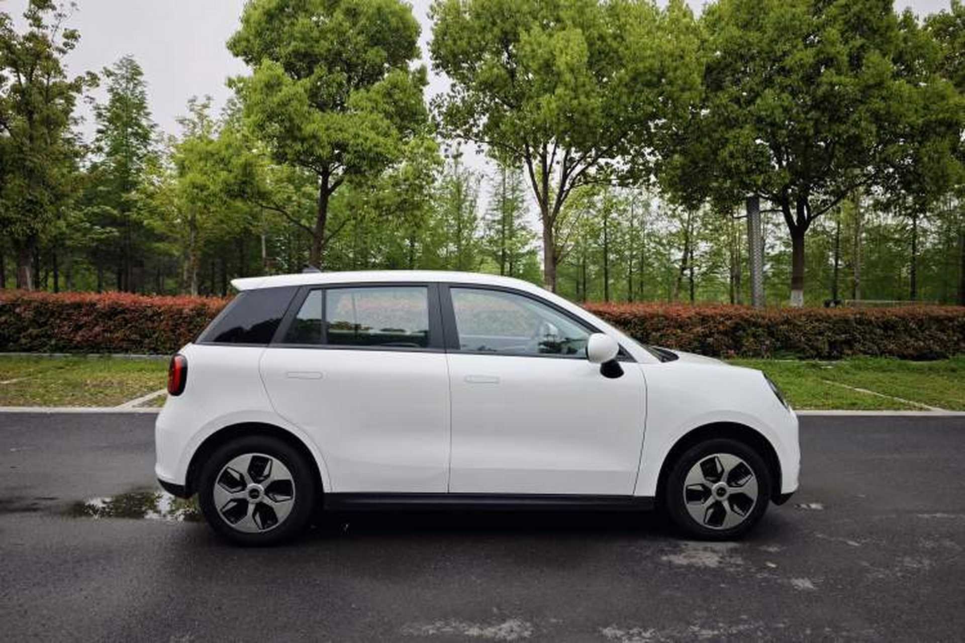 Used JAC Yiwei 3 2024 Zhi'ai Edition 330km Lite Exterior 4