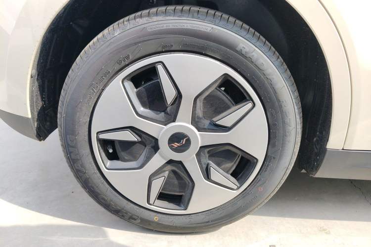 Used JAC Yiwei 3 2024 Zhi'ai Edition 330km Air Exterior 5
