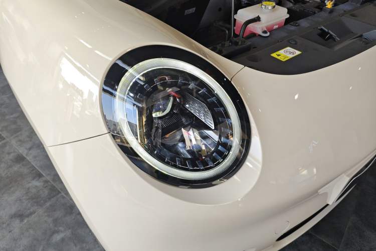 Used JAC Yiwei 3 2024 Beloved Edition 330km Air+ Exterior 6