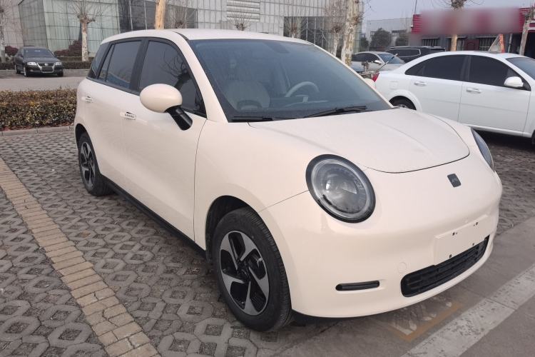 Used JAC Yiwei 3 2024 Charming Edition 405km Lite Front Right 45 Deg