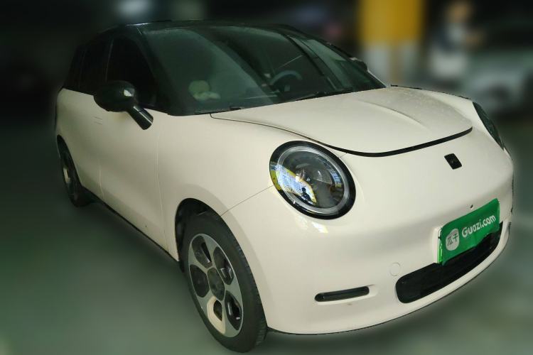 Used JAC Yiwei 3 2024 Zhi'ai Edition 330km Air Front Right 45 Deg