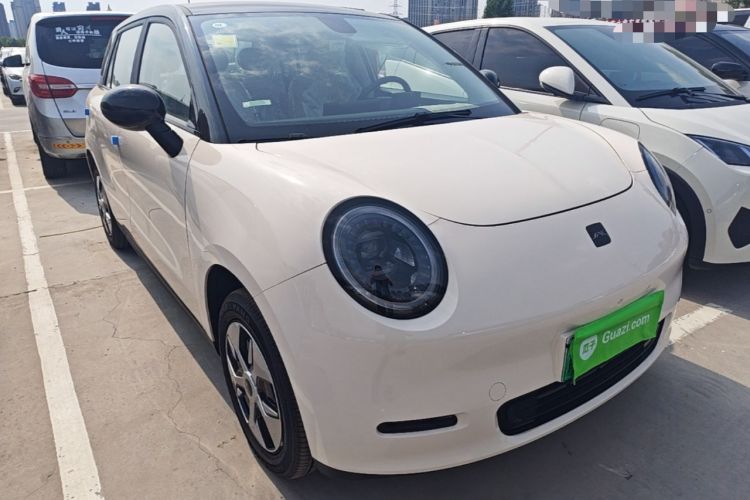 Used JAC Yiwei 3 2024 Zhi'ai Edition 330km Air Front Right 45 Deg