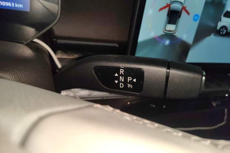 Used JAC Yiwei 3 2024 Zhi'ai Edition 330km Air Gear Lever