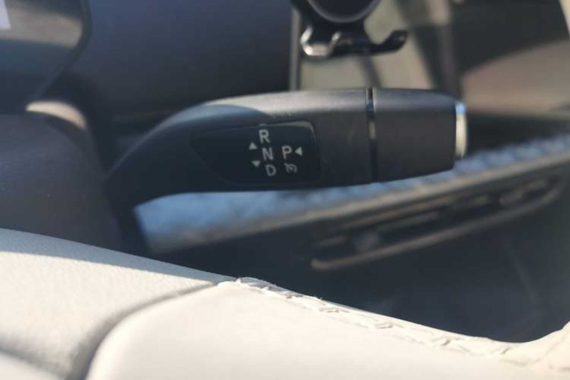 Used JAC Yiwei 3 2024 Beloved Edition 505 km Air Gear Lever