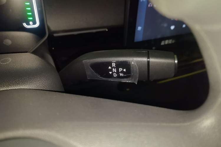 Used JAC Yiwei 3 2024 Zhi'ai Edition 330km Lite Gear Lever