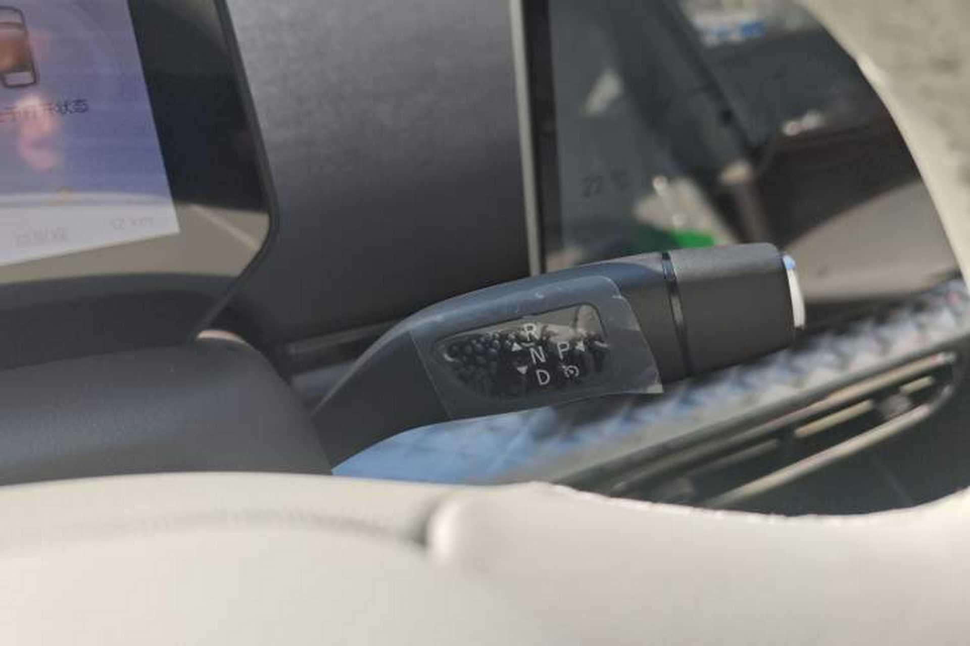 Used JAC Yiwei 3 2024 Zhi'ai Edition 330km Air Gear Lever