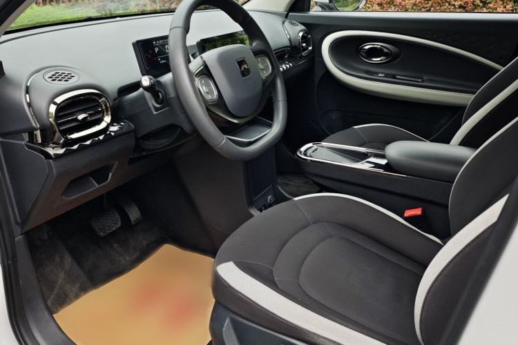 Used JAC Yiwei 3 2024 Zhi'ai Edition 330km Lite Interior 3