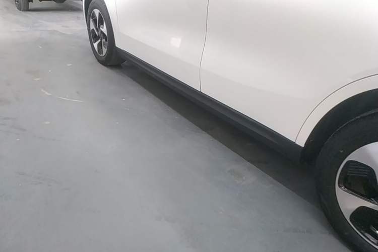 Used JAC Yiwei 3 2024 Zhi'ai Edition 330km Air Left Side Sill