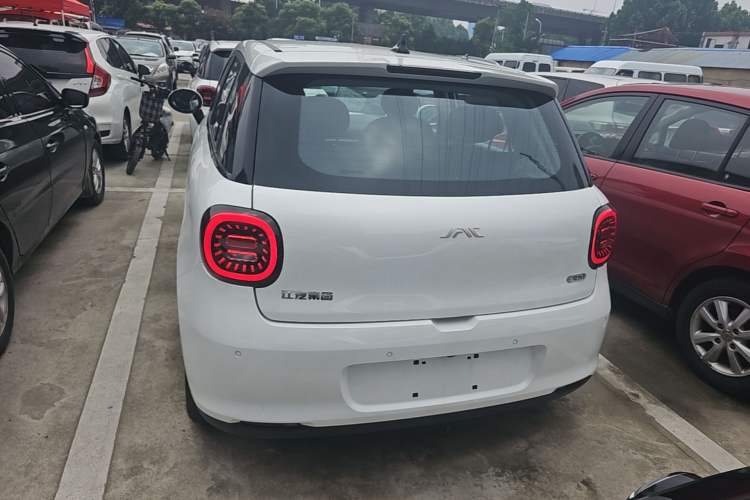 Used JAC Yiwei 3 2024 Zhi'ai Edition 330km Lite Rear