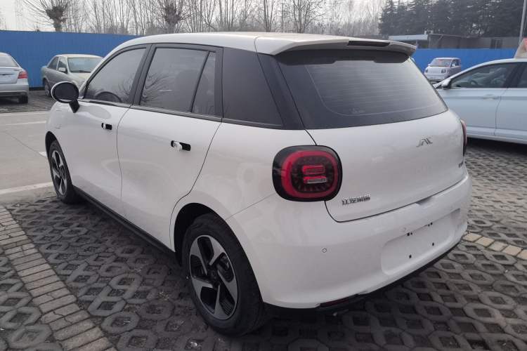 Used JAC Yiwei 3 2024 Charming Edition 405km Lite Rear Left 45 Deg