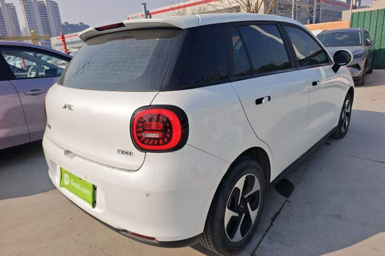 Used JAC Yiwei 3 2024 Zhi'ai Edition 330km Air Rear Right 45 Deg