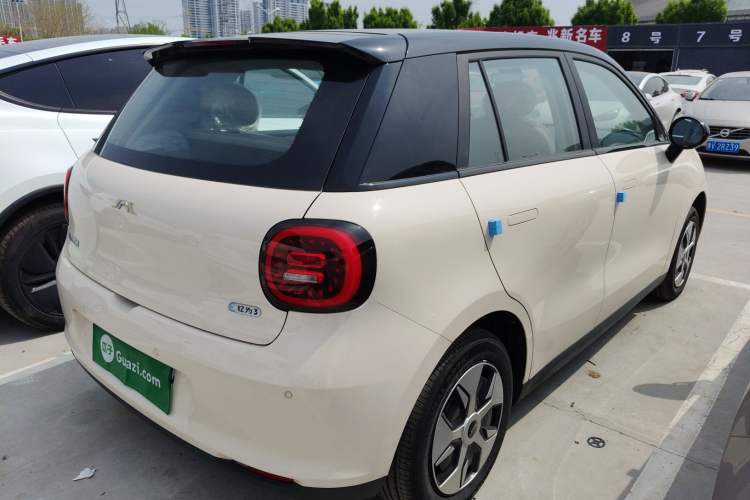 Used JAC Yiwei 3 2024 Zhi'ai Edition 330km Air Rear Right 45 Deg