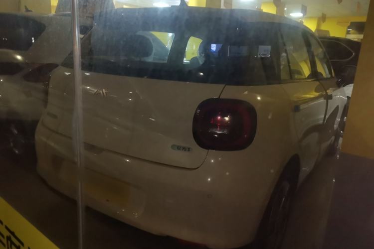 Used JAC Yiwei 3 2024 Zhi'ai Edition 330km Lite Rear Right 45 Deg