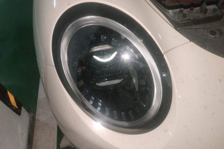 Used JAC Yiwei 3 2024 Zhi'ai Edition 330km Air Right Front Headlight