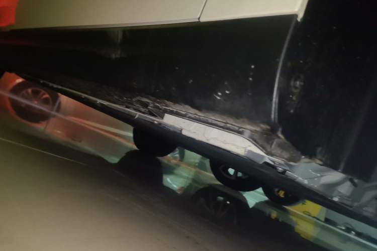 Used JAC Yiwei 3 2024 Zhi'ai Edition 330km Lite Right Side Sill