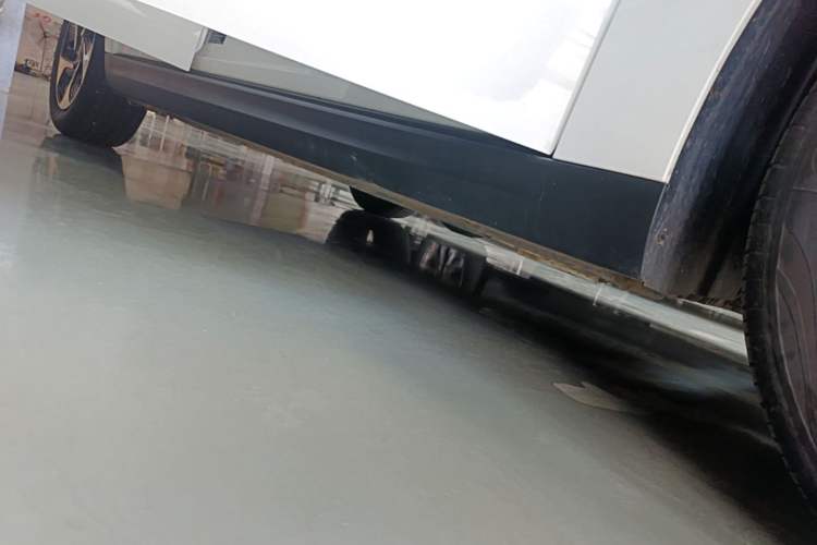 Used JAC Yiwei 3 2024 Zhi'ai Edition 330km Air Right Side Sill