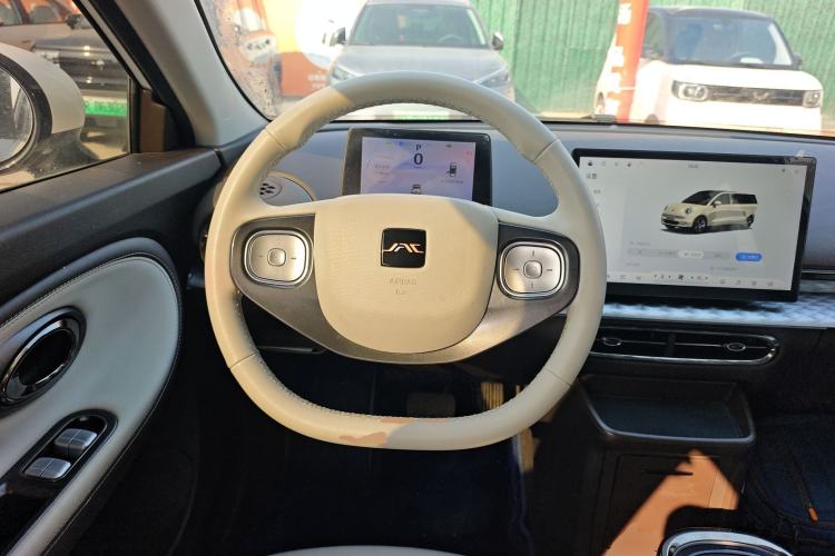 Used JAC Yiwei 3 2024 Zhi'ai Edition 330km Air Steering Wheel