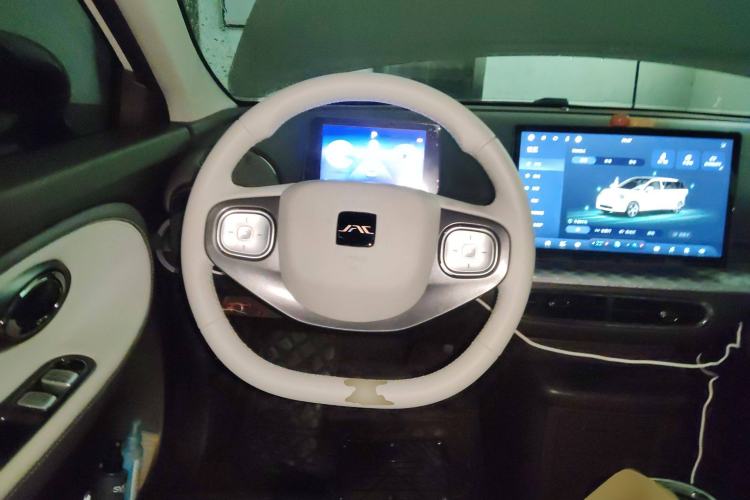 Used JAC Yiwei 3 2024 Zhi'ai Edition 330km Air Steering Wheel