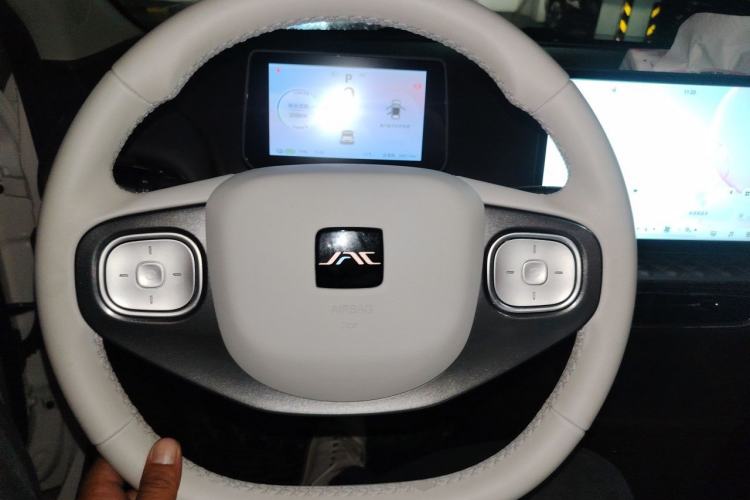 Used JAC Yiwei 3 2024 Zhi'ai Edition 330km Air Steering Wheel