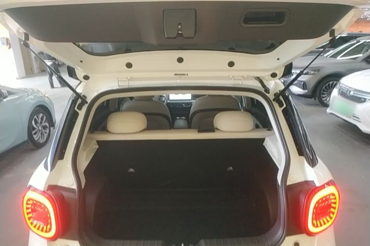 Used JAC Yiwei 3 2024 Zhi'ai Edition 330km Air Trunk