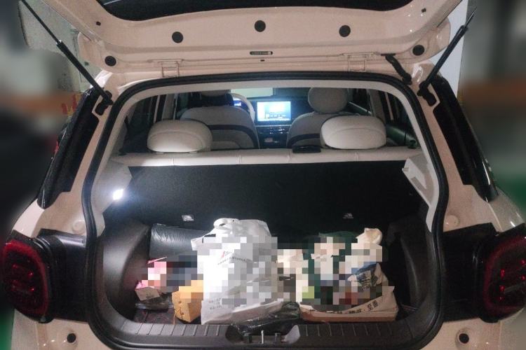 Used JAC Yiwei 3 2024 Zhi'ai Edition 330km Air Trunk