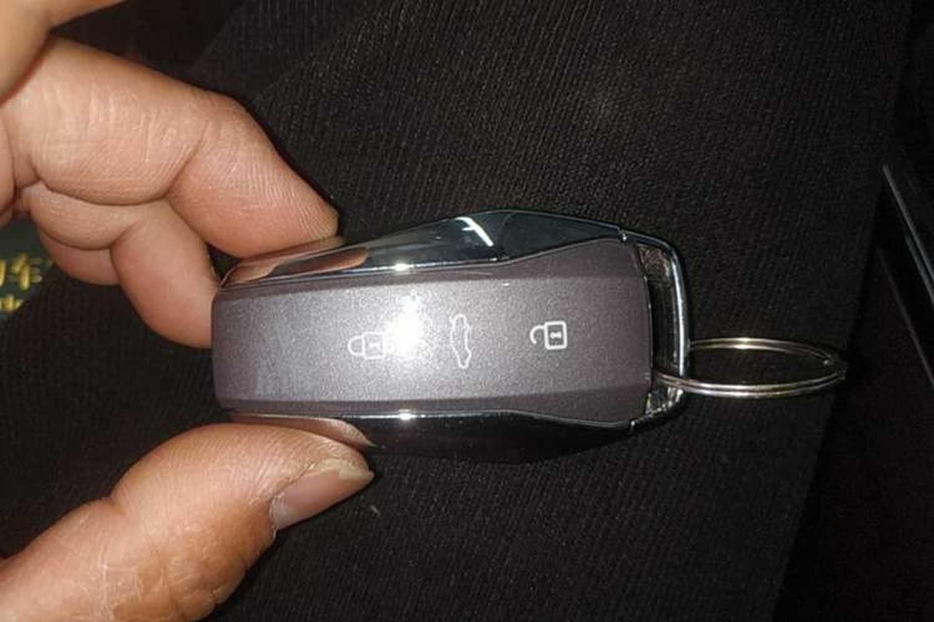 Used JAC Yiwei 3 2024 Zhi'ai Edition 330km Air Vehicle Key