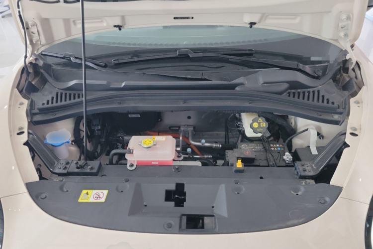Used JAC Yiwei 3 2024 Zhi'ai Edition 330km Air Engine Bay