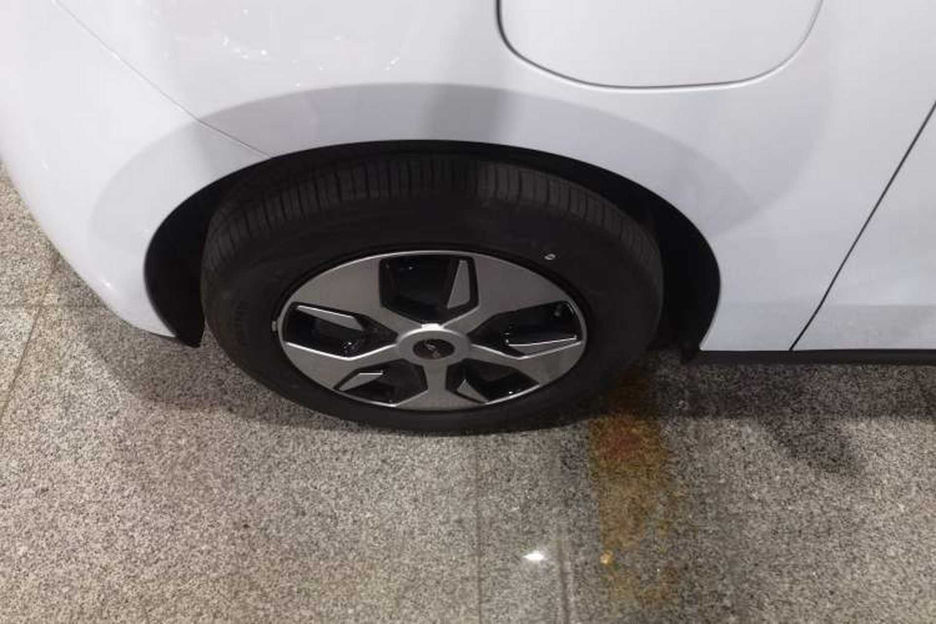 Used JAC Yiwei 3 2025 330km Trendy Delight Version Exterior 7