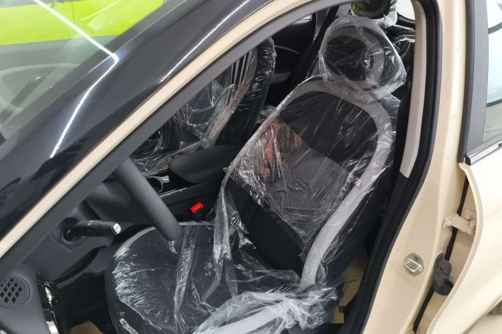Used JAC Yiwei 3 2025 330km Freedom Edition Left Front Seat