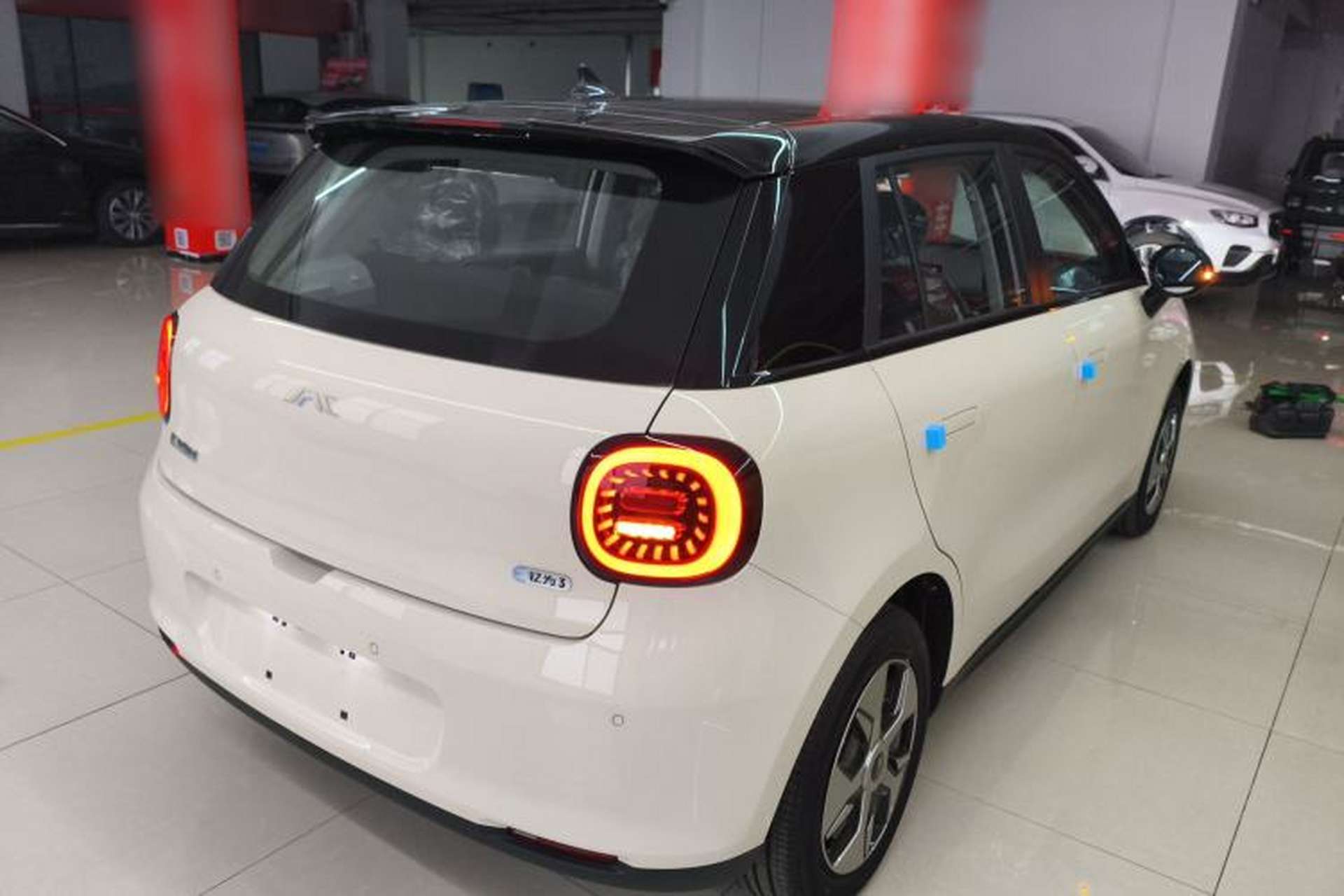 Used JAC Yiwei 3 2025 330km Freedom Edition Rear Right 45 Deg