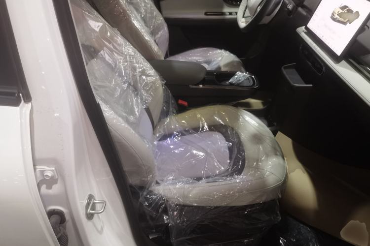 Used JAC Yiwei 3 2025 330km Trendy Delight Version Right Front Seat