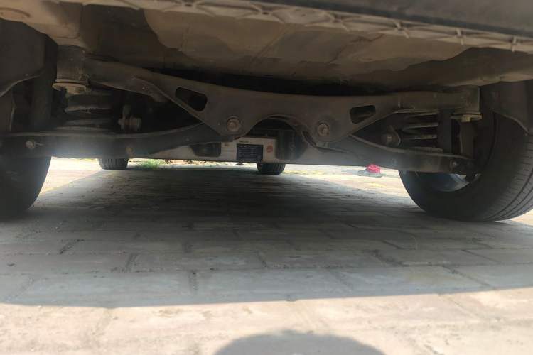 Used JAC Yiwei Aipao 2024 Airo Travel Edition 502 Chassis Rear