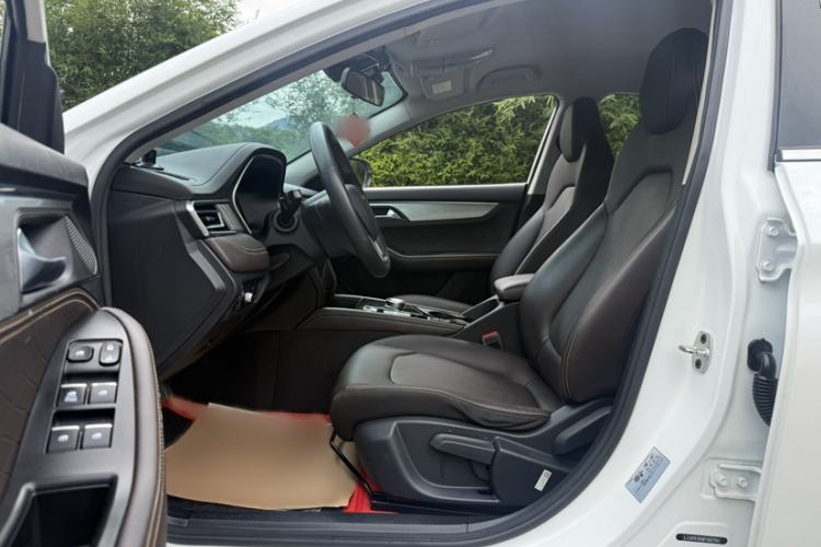 Used JAC Yiwei Aipao 2024 Acura RDX Prestige 460 Interior 2