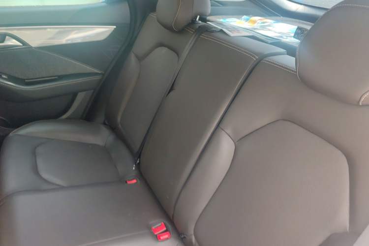 Used JAC Yiwei Aipao 2024 Airo Travel Edition 502 Left Rear Seat