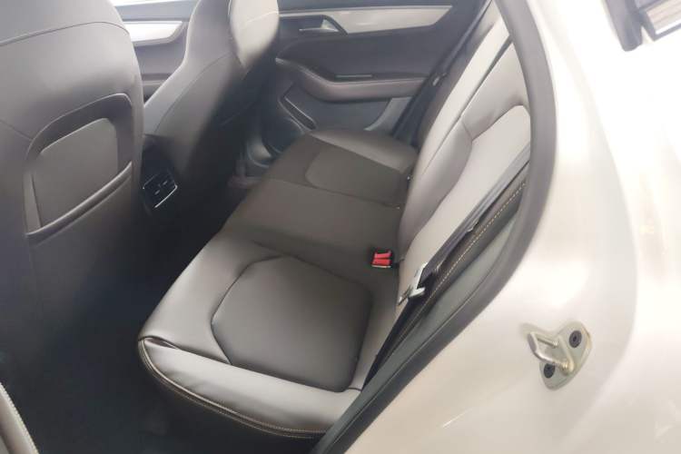 Used JAC Yiwei Aipao 2024 Facelifted AiPao T Deluxe Edition 460 Left Rear Seat