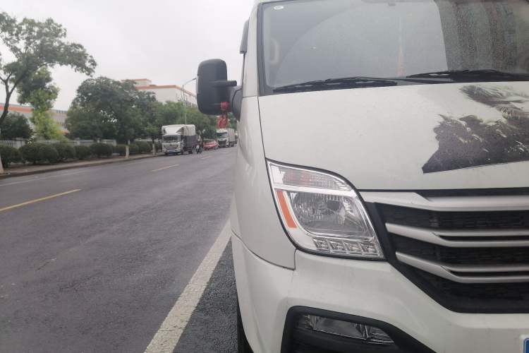 Used JAC Yiwei Aipao  Right Front Headlight