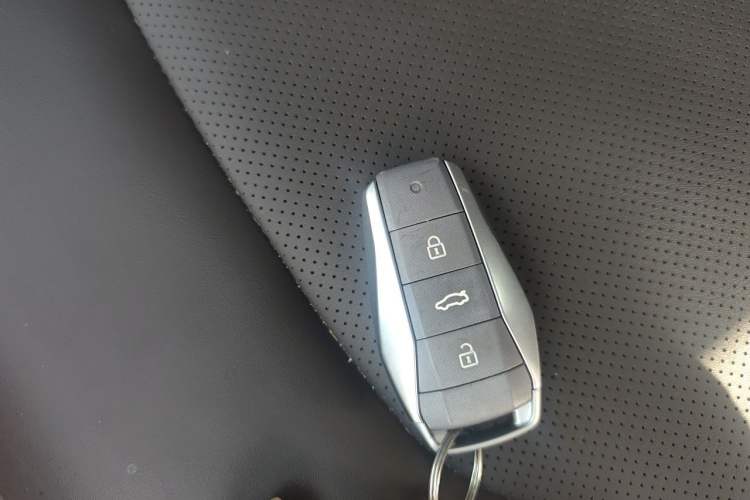 Used JAC Yiwei Aipao 2024 Airo Travel Edition 502 Vehicle Key