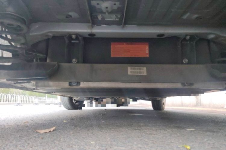 Used JAC Yiwei E10X 2024 Charming Edition 301km Lite Chassis Rear