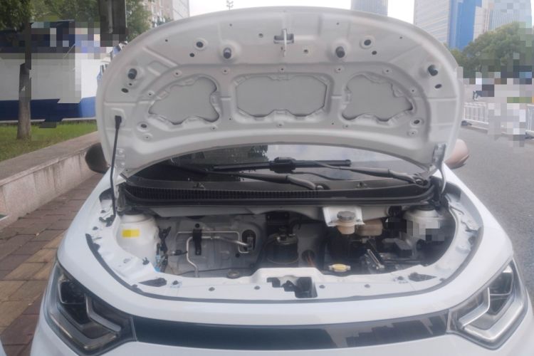 Used JAC Yiwei E10X 2024 Charming Edition 301km Lite Engine Bay