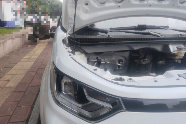 Used JAC Yiwei E10X 2024 Charming Edition 301km Lite Engine Bay Right