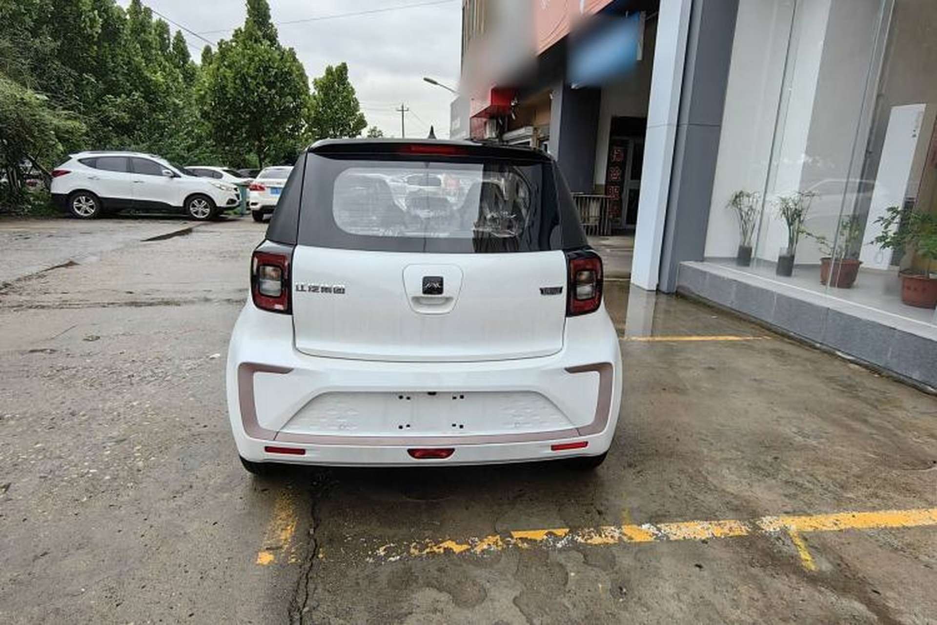 Used JAC Yiwei E10X 2024 Charming Edition 301km Lite Exterior 3