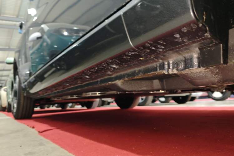 Used JAC Yiwei E10X 2024 Charming Edition 301km Lite Right Side Sill