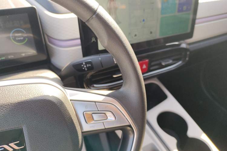 Used JAC Yiwei E10X 2024 Charming Edition 301km Air Gear Lever