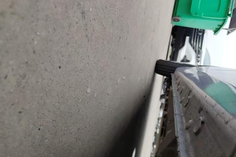Used JAC Yiwei E10X 2024 Charming Edition 301km Lite Right Side Sill