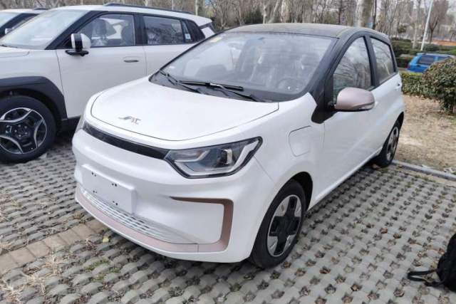 Used JAC Yiwei E10X 2024 Charming Edition 301km Lite