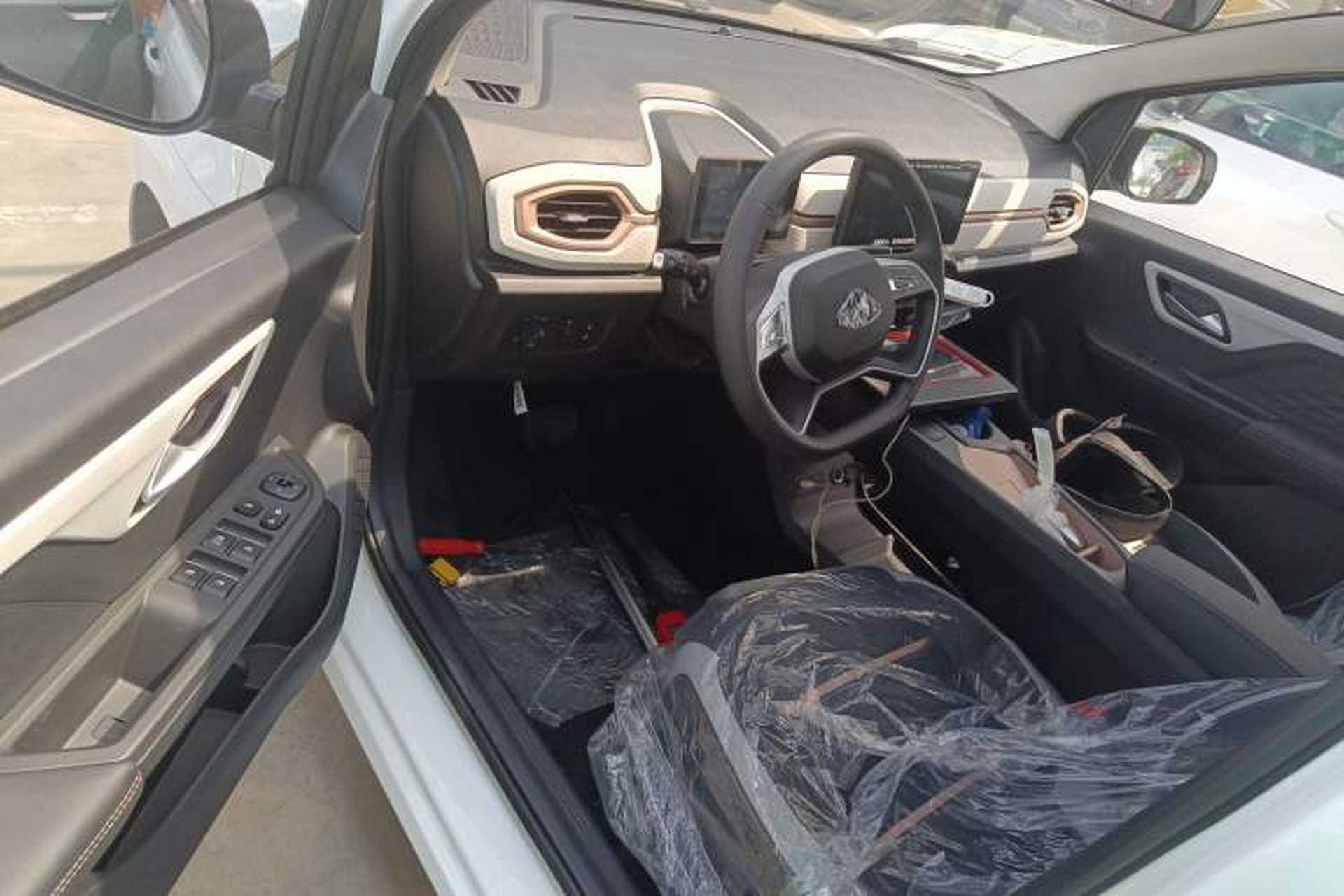 Used JAC Yiwei E10X 2024 Charming Edition 301km Lite Driver Seat